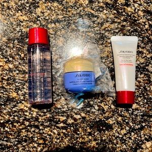 Shiseido Treatment Softener,Vital Perfection&Cleansing Foam 3 piece sample size